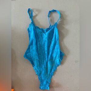 SKIMS Vibrant Blue Lace bodysuit
